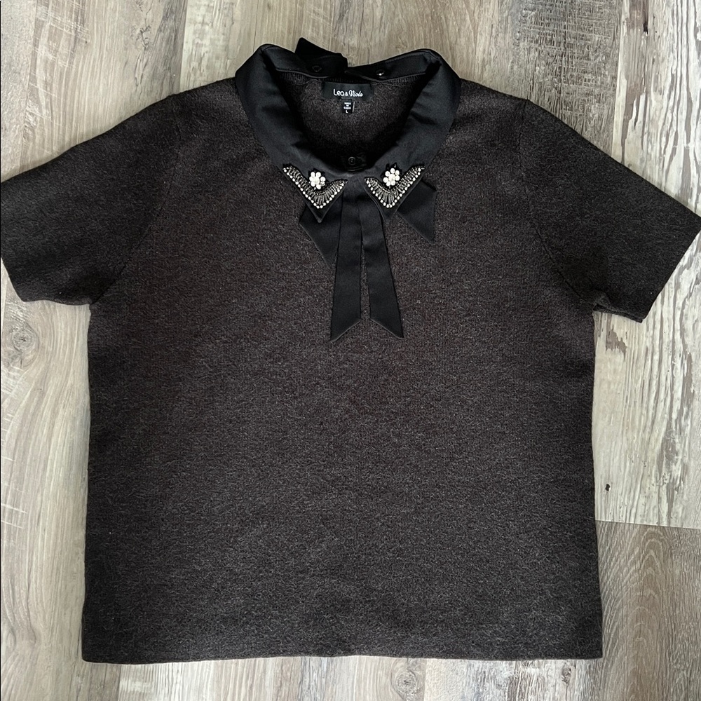 Viscose Charcoal Womens Short Sleeve Knit Top Sweater with a decorative collar